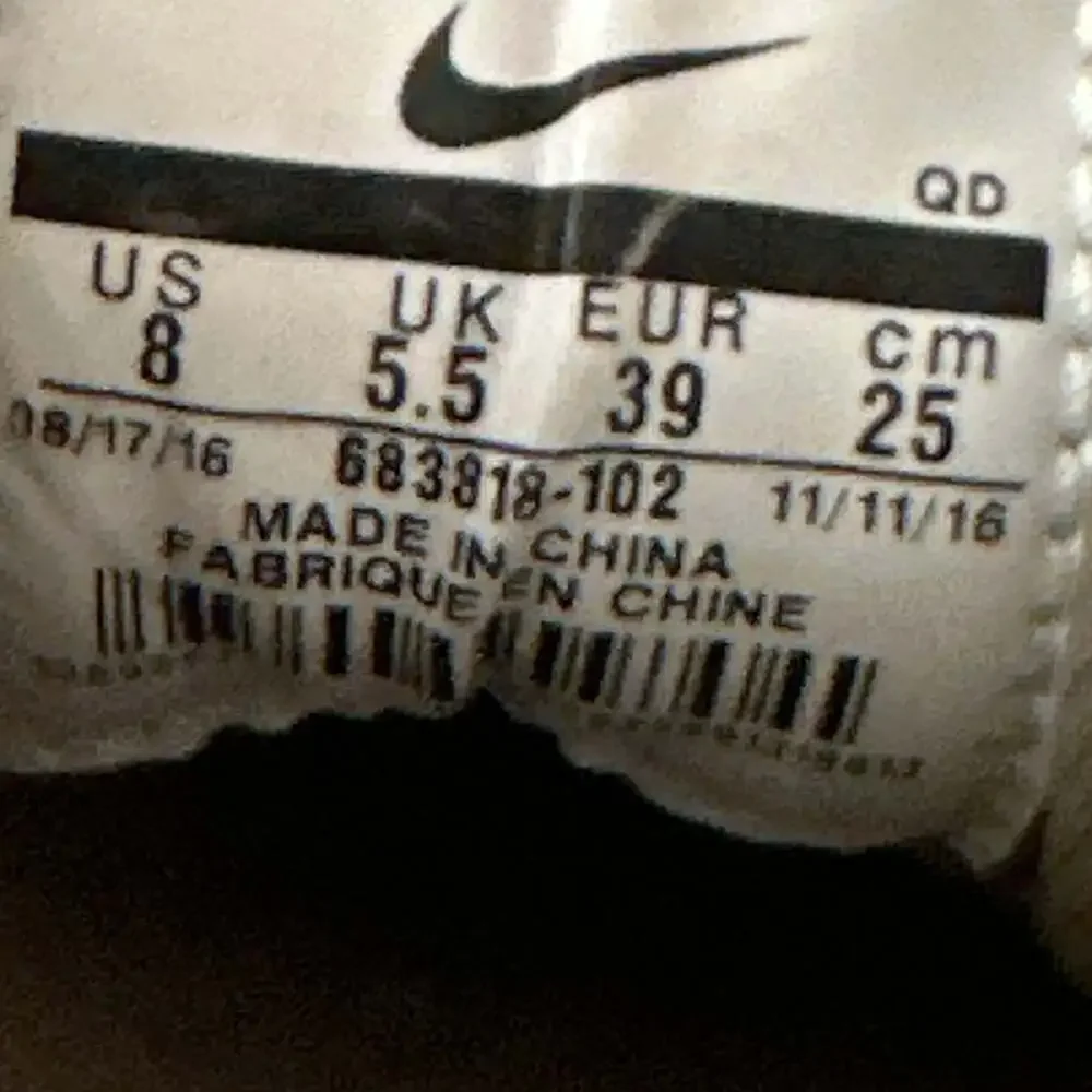 Nike Air Huarache Run Premium 'Oatmeal' Women's Sneakers